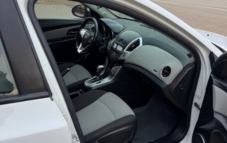 Chevrolet Cruze II, 2013 год, 775 000 рублей, 9 фотография