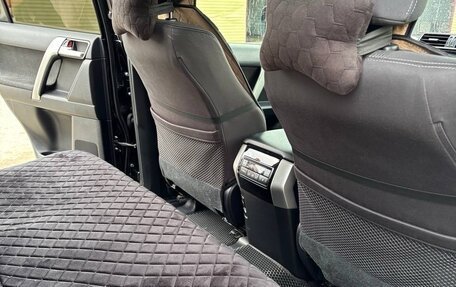 Toyota Land Cruiser Prado 150 рестайлинг 2, 2020 год, 5 900 000 рублей, 7 фотография