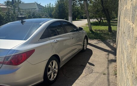 Hyundai Sonata VI, 2012 год, 1 230 000 рублей, 8 фотография