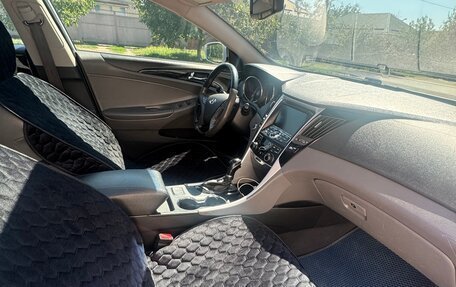 Hyundai Sonata VI, 2012 год, 1 230 000 рублей, 12 фотография