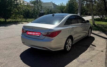 Hyundai Sonata VI, 2012 год, 1 230 000 рублей, 5 фотография