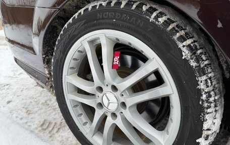 Mercedes-Benz C-Класс, 2011 год, 1 500 000 рублей, 21 фотография