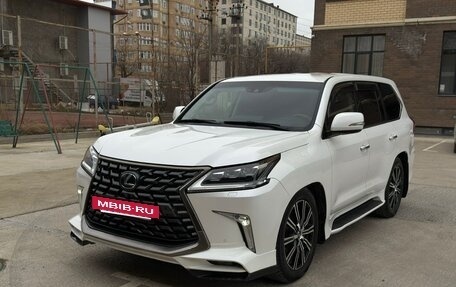 Lexus LX III, 2017 год, 7 300 000 рублей, 2 фотография