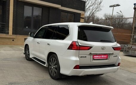 Lexus LX III, 2017 год, 7 300 000 рублей, 4 фотография