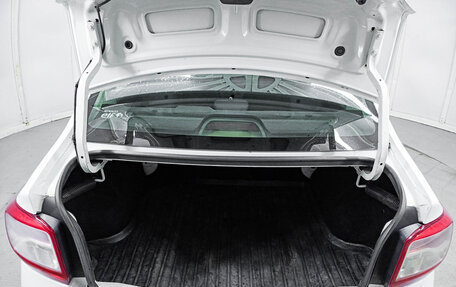 Renault Logan II, 2018 год, 400 000 рублей, 12 фотография