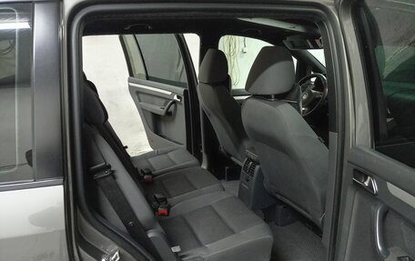 Volkswagen Touran III, 2010 год, 1 150 000 рублей, 9 фотография