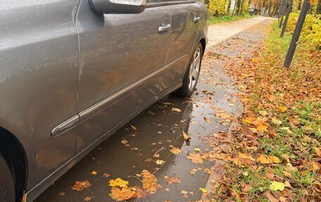 Mercedes-Benz E-Класс, 2005 год, 780 000 рублей, 13 фотография