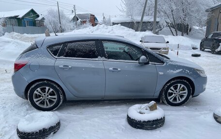 Opel Astra J, 2010 год, 600 000 рублей, 5 фотография
