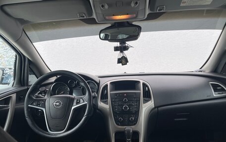 Opel Astra J, 2010 год, 600 000 рублей, 8 фотография