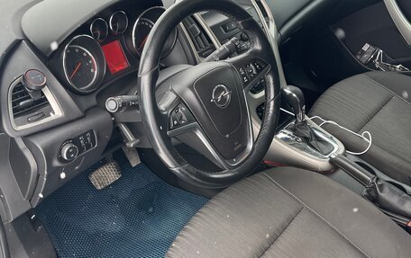 Opel Astra J, 2010 год, 600 000 рублей, 9 фотография
