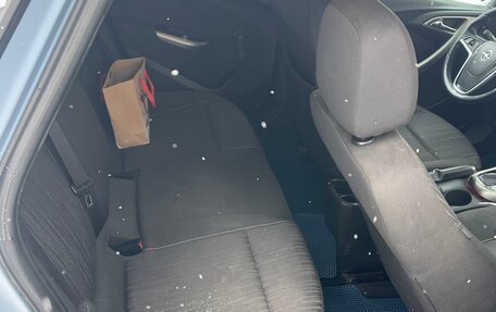 Opel Astra J, 2010 год, 600 000 рублей, 7 фотография