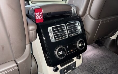 Land Rover Range Rover IV рестайлинг, 2020 год, 7 250 000 рублей, 20 фотография