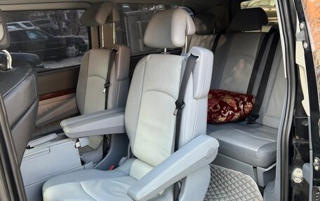 Mercedes-Benz Viano, 2010 год, 1 500 000 рублей, 6 фотография