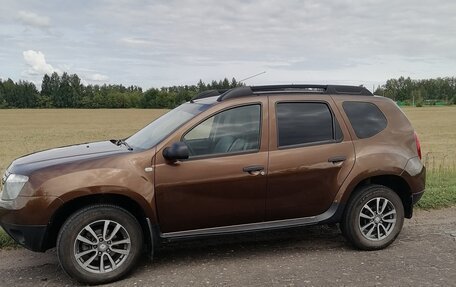 Renault Duster I рестайлинг, 2014 год, 770 000 рублей, 3 фотография