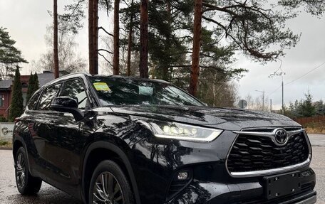 Toyota Highlander, 2025 год, 5 300 000 рублей, 3 фотография