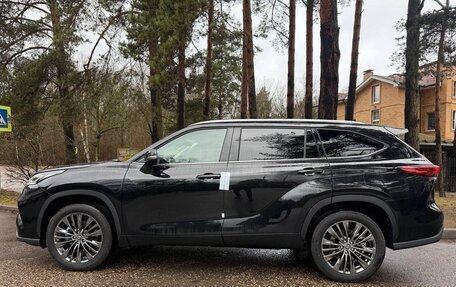 Toyota Highlander, 2025 год, 5 300 000 рублей, 8 фотография