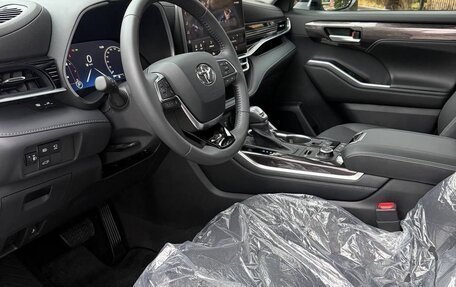 Toyota Highlander, 2025 год, 5 300 000 рублей, 12 фотография