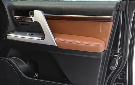 Toyota Land Cruiser 200, 2014 год, 4 000 000 рублей, 17 фотография