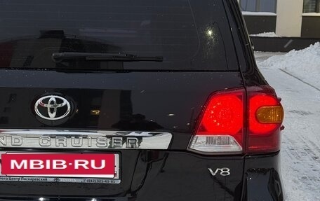 Toyota Land Cruiser 200, 2014 год, 4 000 000 рублей, 14 фотография