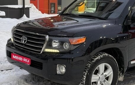 Toyota Land Cruiser 200, 2014 год, 4 000 000 рублей, 29 фотография