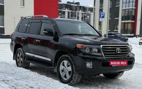 Toyota Land Cruiser 200, 2014 год, 4 000 000 рублей, 33 фотография
