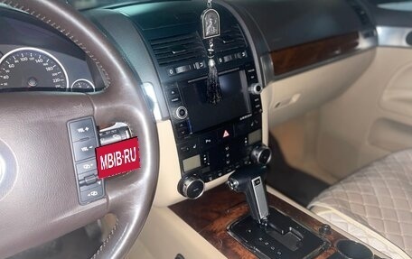 Volkswagen Touareg III, 2010 год, 1 275 000 рублей, 12 фотография