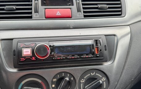 Mitsubishi Lancer IX, 2006 год, 370 000 рублей, 14 фотография