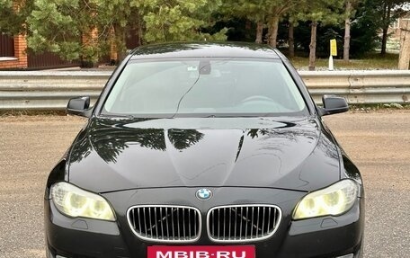 BMW 5 серия, 2012 год, 1 500 000 рублей, 4 фотография