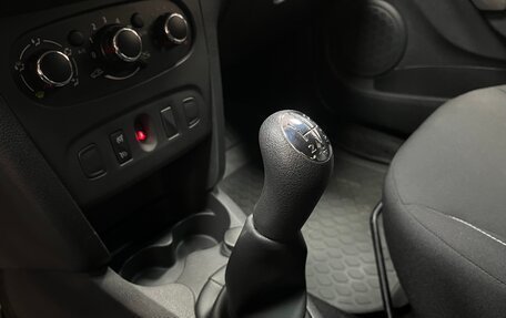 Renault Sandero II рестайлинг, 2016 год, 1 080 000 рублей, 16 фотография