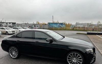 Mercedes-Benz E-Класс, 2020 год, 3 200 000 рублей, 1 фотография