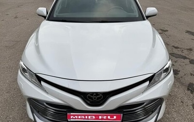 Toyota Camry, 2019 год, 3 100 000 рублей, 1 фотография