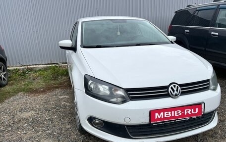 Volkswagen Polo VI (EU Market), 2012 год, 950 000 рублей, 1 фотография
