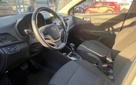 Hyundai Solaris II рестайлинг, 2020 год, 1 400 000 рублей, 11 фотография