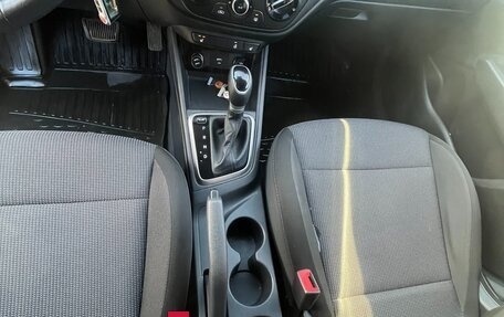 Hyundai Solaris II рестайлинг, 2020 год, 1 400 000 рублей, 12 фотография