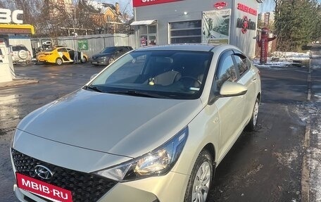 Hyundai Solaris II рестайлинг, 2020 год, 1 400 000 рублей, 9 фотография