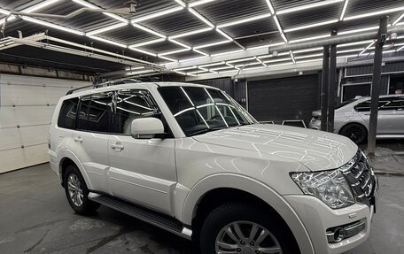 Mitsubishi Pajero IV, 2017 год, 3 200 000 рублей, 5 фотография