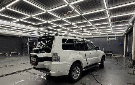 Mitsubishi Pajero IV, 2017 год, 3 200 000 рублей, 6 фотография