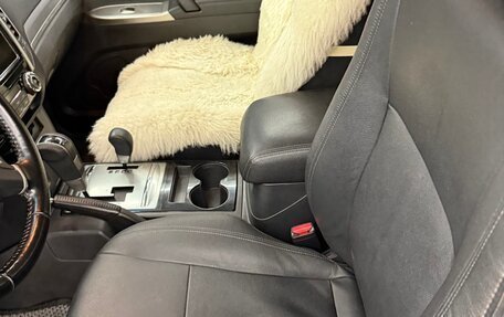 Mitsubishi Pajero IV, 2017 год, 3 200 000 рублей, 10 фотография