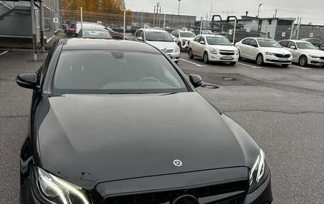 Mercedes-Benz E-Класс, 2020 год, 3 200 000 рублей, 2 фотография