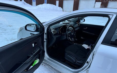 KIA Rio III рестайлинг, 2013 год, 650 000 рублей, 4 фотография