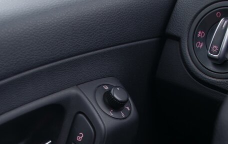 Volkswagen Polo VI (EU Market), 2012 год, 735 000 рублей, 19 фотография