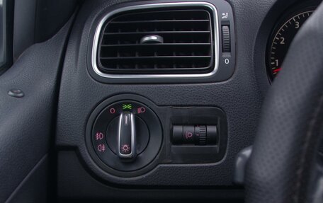 Volkswagen Polo VI (EU Market), 2012 год, 735 000 рублей, 18 фотография