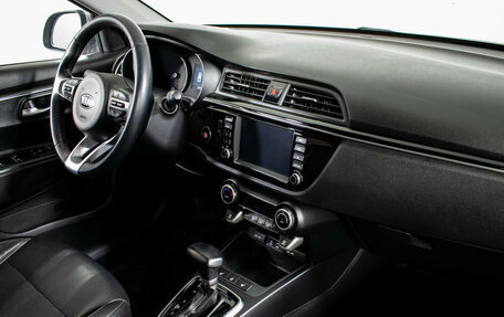 KIA Rio IV, 2020 год, 1 390 000 рублей, 10 фотография