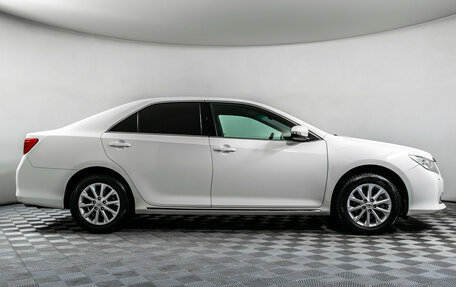 Toyota Camry, 2014 год, 1 730 000 рублей, 4 фотография