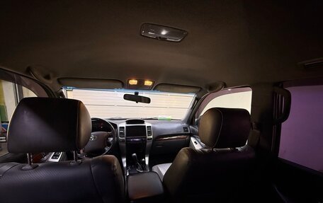 Toyota Land Cruiser Prado 120 рестайлинг, 2005 год, 1 550 000 рублей, 18 фотография