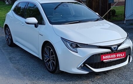 Toyota Corolla, 2018 год, 2 150 000 рублей, 2 фотография