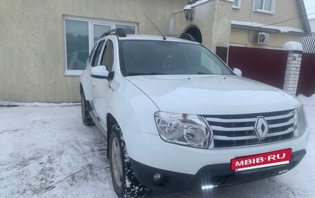 Renault Duster I рестайлинг, 2012 год, 825 000 рублей, 3 фотография