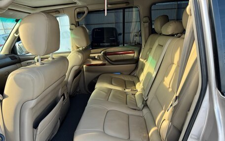 Toyota Land Cruiser 100 рестайлинг 2, 2001 год, 2 050 000 рублей, 11 фотография