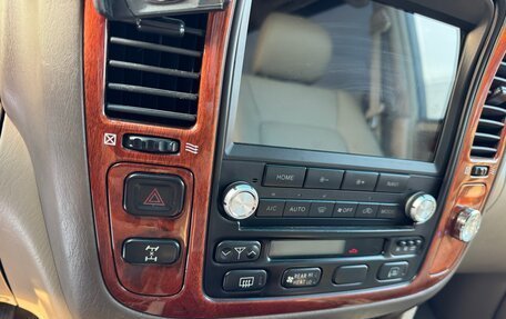 Toyota Land Cruiser 100 рестайлинг 2, 2001 год, 2 050 000 рублей, 23 фотография