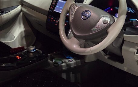 Nissan Leaf I, 2012 год, 670 000 рублей, 8 фотография